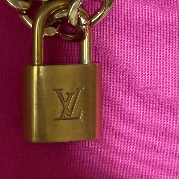 🎉❤️ LOUIS VUITTON Padlock LOCK 313 with Chain - Picture 3 of 5